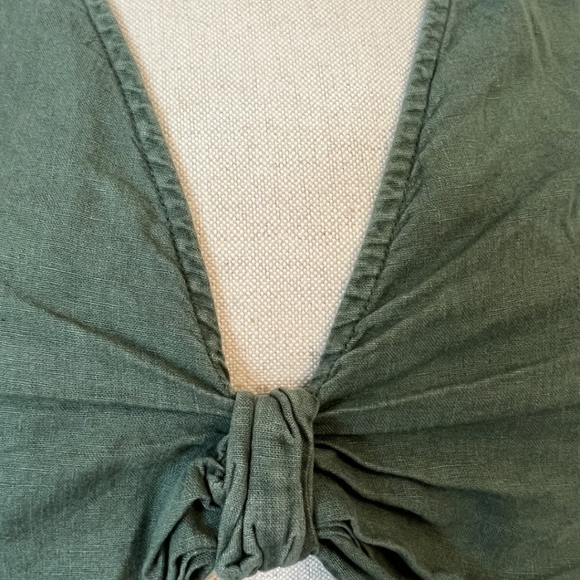 YFB Young Fabulous Broke Green Linen Blend Cropped  3/4 Shirt Women’s Large - Picture 6 of 6